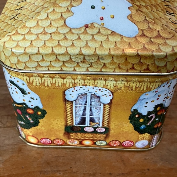 Crabtree & Evelyn Decorative Storage Tin - Multicolor - Picture 6 of 10